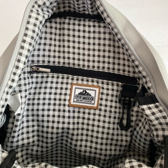 STEVE MADDEN‎ 🎒 - Picture 13 of 16